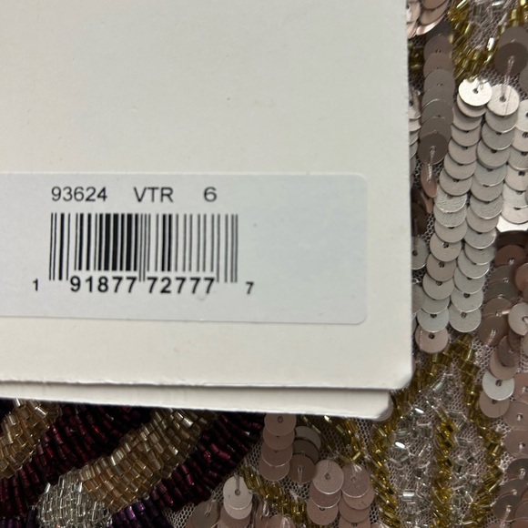 Mac Duggal 93624 NWT Sequin Asymmetrical Floral Long Sleeve Midi Dress - Picture 6 of 7